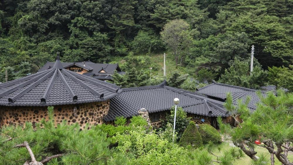 Hoengseong Daraegol Sanbang Pension Exterior foto